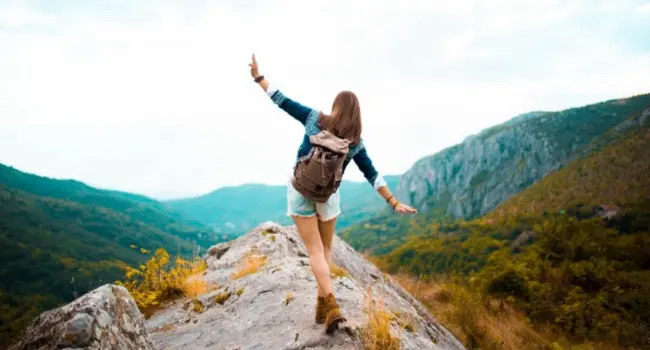 Fear of Traveling? Here's How to Manage It Smartly