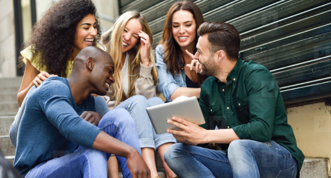 Staying Social: Making Friends on Your Solo Trip